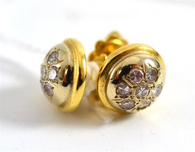 Lot 175 - A pair of diamond cluster earrings
