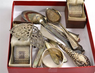 Lot 188 - Three silver napkin rings, silver fruit knives, silver spoons, plated buckle etc