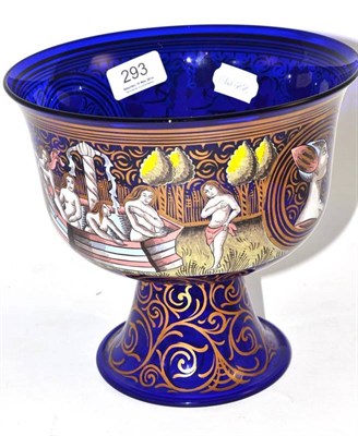 Lot 293 - Murano Renaissance style pedestal bowl