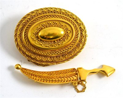 Lot 349 - Victorian oval target brooch and a dagger brooch in sheath (possibly 18ct)