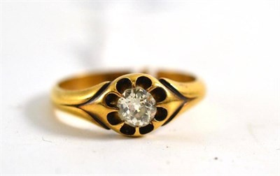 Lot 351 - An 18ct gold old cut diamond solitaire ring, estimated diamond weight 0.50 carat approximately