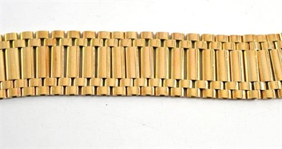 Lot 356 - A 9ct gold link bracelet