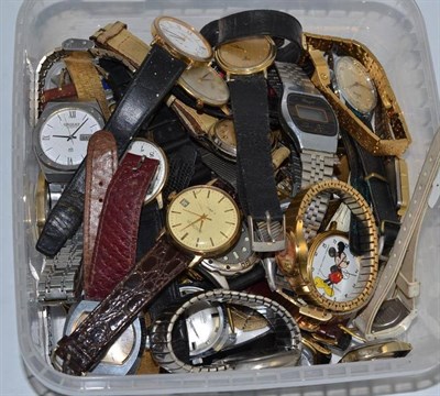 Lot 455 - A large quantity of assorted wristwatches