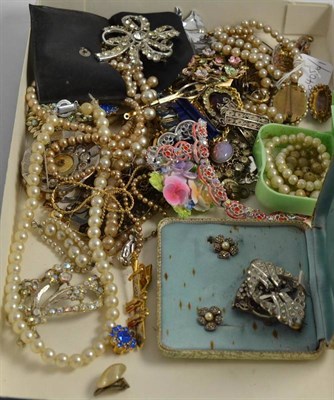 Lot 478 - Quantity of assorted costume jewellery including paste set buckles, brooches, earrings, faux...