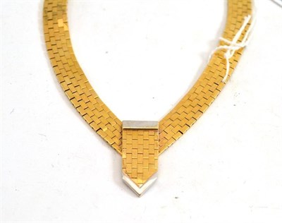 Lot 492 - A 9ct gold brick link collar necklace