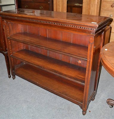 Lot 690 - Victorian mahogany bookcase