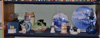 Lot 104 - Maling basket, crested china and decorative ceramics