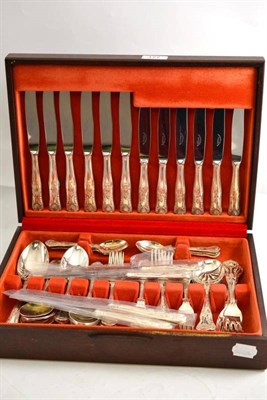 Lot 177 - Canteen of silver plated Kings pattern cutlery