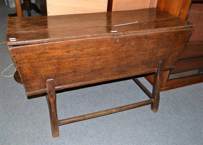 Lot 376 - Dough bin on stand