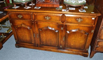 Lot 397 - Reproduction oak dresser base bearing label Arighi Bianchi, Macclesfield