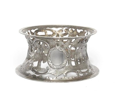 Lot 539 - An Irish Silver Dish Ring, Wakely & Wheeler, Dublin 1918, of typical waisted circular form, pierced