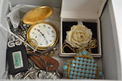 Lot 84 - An 18ct gold band ring, a silver bangle, a gold brooch and assorted costume jewellery including...
