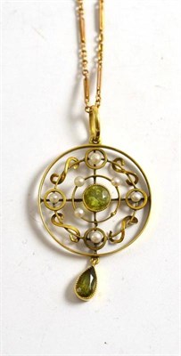 Lot 179 - A peridot and seed pearl pendant on chain