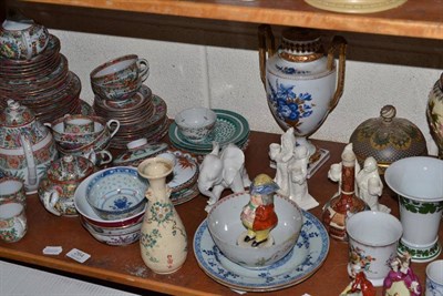 Lot 264 - Shelf of assorted ceramics and glass