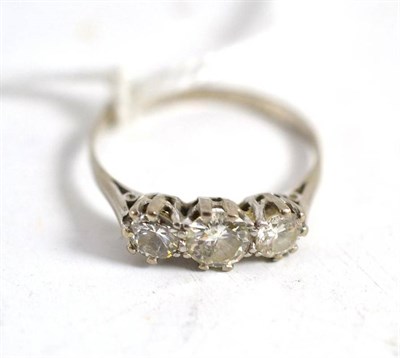 Lot 380 - A diamond three stone ring