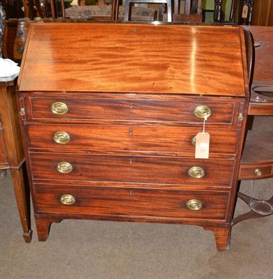 Lot 494 - A Georgian mahogany bureau