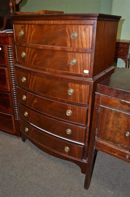 Lot 553 - A reproduction mahogany small chest on chest