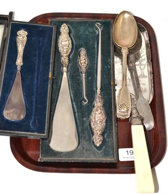 Lot 194 - Three silver spoons, cased boot sets etc