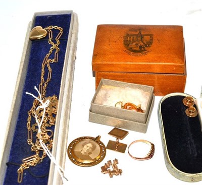 Lot 226 - A 9ct gold bracelet, a ring (a.f.), a double sided locket, assorted jewellery (a.f.)