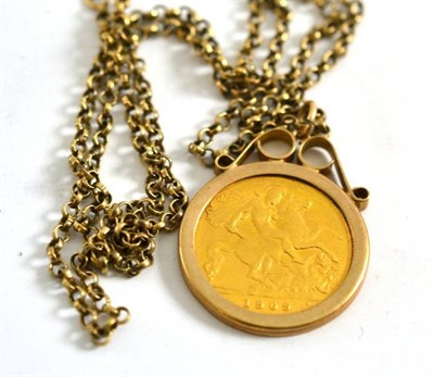 Lot 228 - A 1909 half sovereign pendant on chain