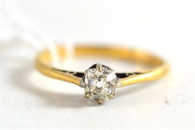 Lot 248 - An old mine cut diamond solitaire ring