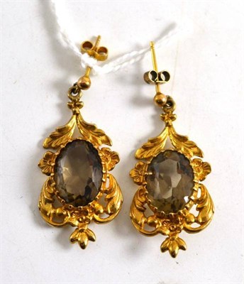 Lot 250 - A pair of 9ct gold smokey quartz earrings