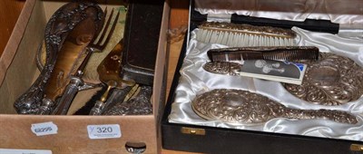 Lot 320 - Quantity of assorted small silver including dressing table wares, flatwares etc