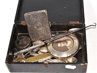 Lot 431 - Silver cased notebook, hammered silver frame, tortoiseshell and silver box (a.f.), silver...