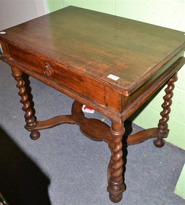 Lot 708 - Oak side table