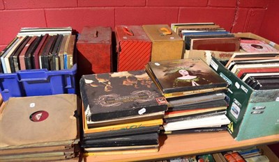 Lot 850 - Quantity of records etc