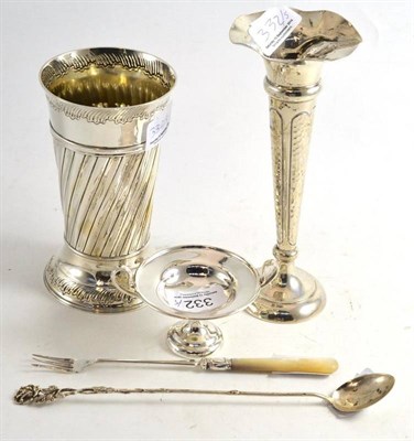 Lot 332 - Embossed silver spill vase and four other items