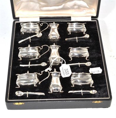 Lot 333 - Cased set of sterling silver table condiments