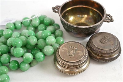 Lot 358 - Two silver pill boxes, a silver bowl and a green bead necklace