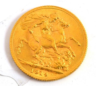 Lot 369 - A 1914 sovereign