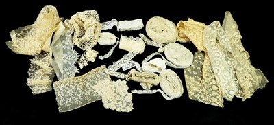 Lot 2045 - Assorted Late 19th/Early 20th Century Lace...