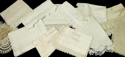 Lot 2005 - Assorted White Linen, comprising damask table...