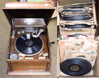 Lot 280 - A gramophone and records