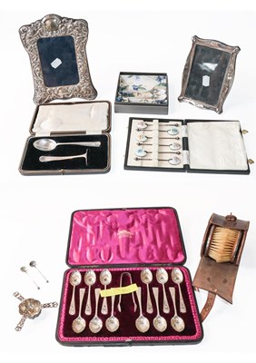 Lot 366 - A collection of assorted silver, including:...