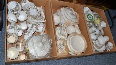 Lot 821 - R.D Fairfield part dinner service, Shelley Hampton Court tea service, Royal Worcester, Torquay...