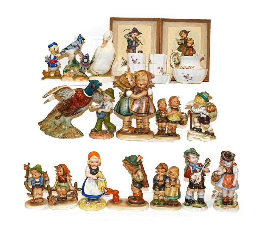 Lot 59 - Beswick and Hummel figures including 'Donald...