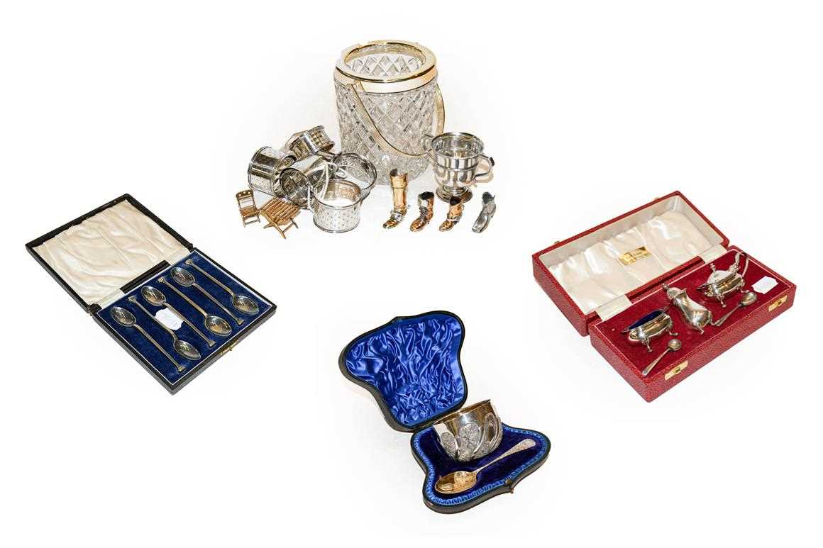 Lot 9 - A selection of silver and silver plated items,...