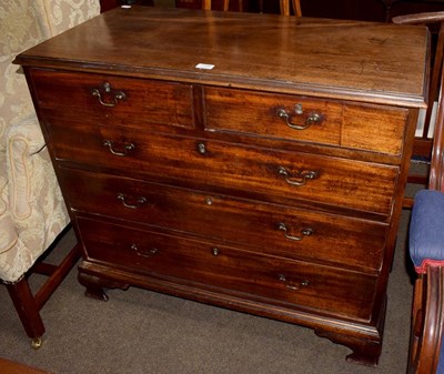 Lot 1286 - A George III mahogany four-height chest of...