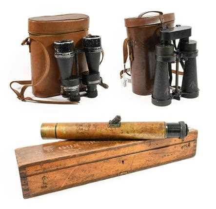 Lot 19 - A Pair of Second World War CF41 x8 Binoculars...