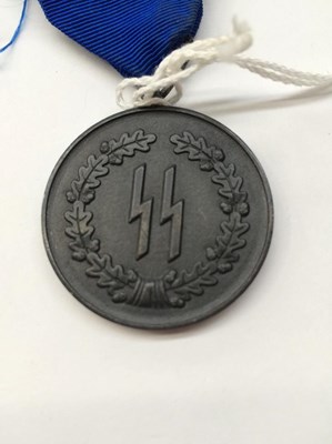 Lot 87 - A German Third Reich SS Four Year Bronze...