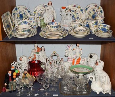 Lot 139 - A quantity of decorative and household...