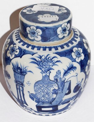 Lot 175 - A pair of 19th century Chinese blue and white...