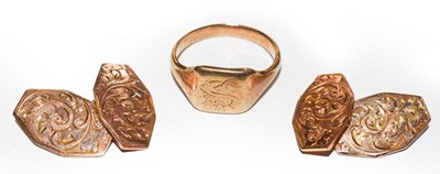 Lot 270 - A pair of 9 carat gold cufflinks and a signet...