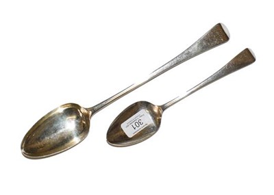 Lot 301 - A George III silver basting spoon by Solomon...