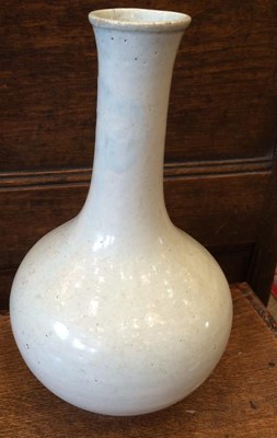 Lot 195 - A Korean Porcelain Bottle Vase, Choson Dynasty,...