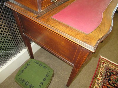 Lot 629 - Maple & Co: A Victorian Rosewood and Marquetry...